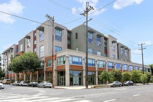 1001 46th Street #206