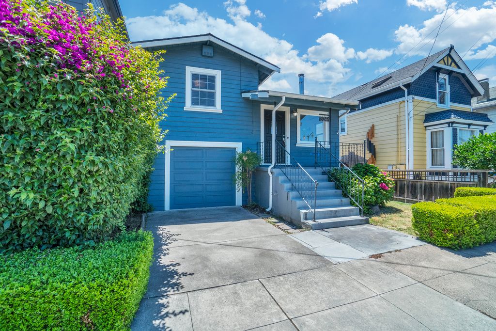 3244 Encinal Ave 