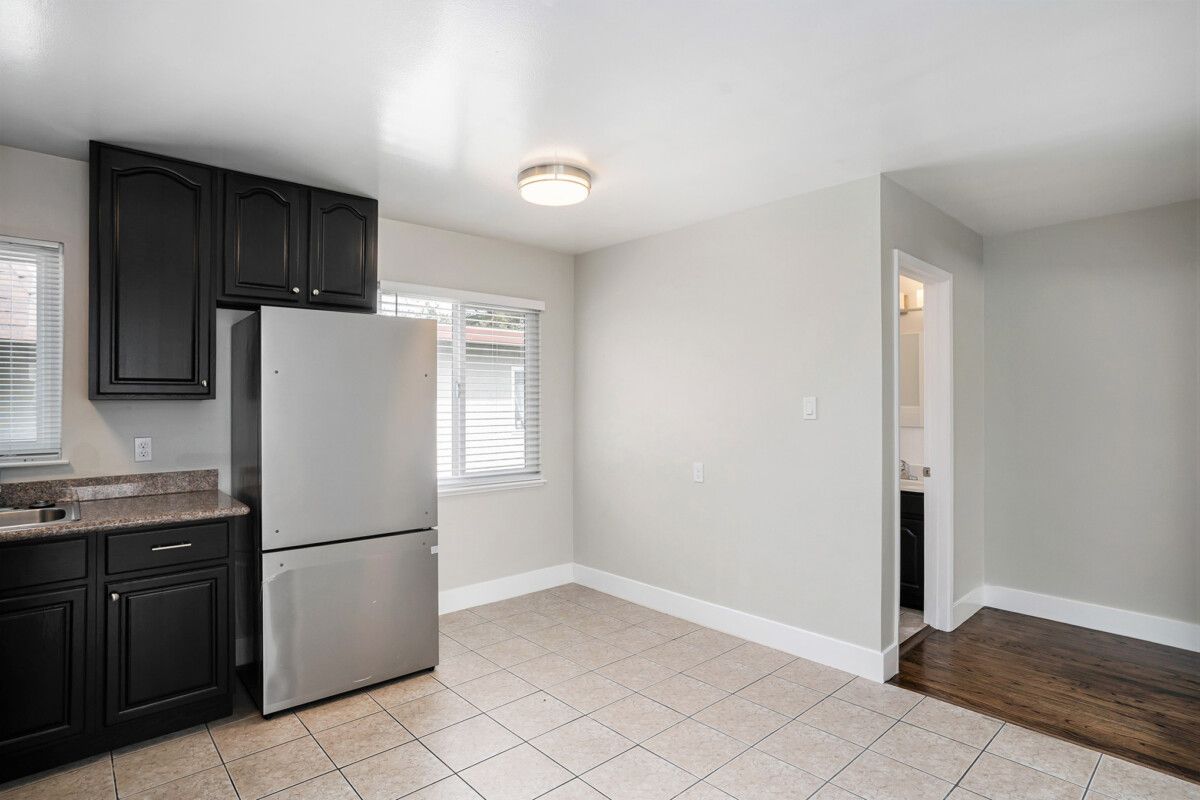 1536 9th Street #H