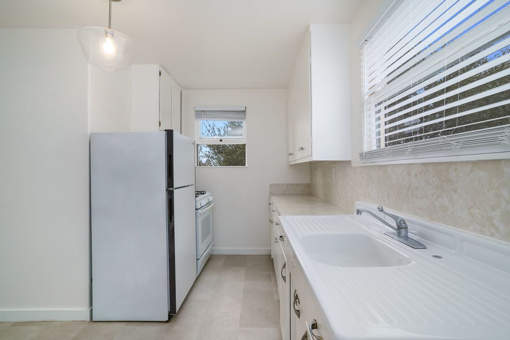 1529 Union Street #D