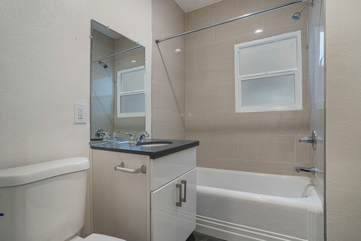 1829 6th Ave #103 
