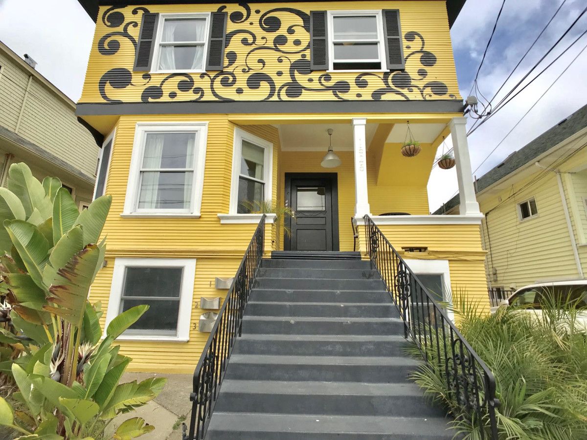 1525 Broadway #2