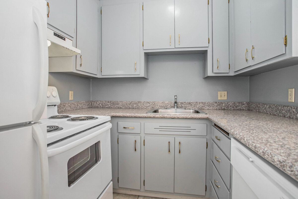 1824 Central Ave #F 