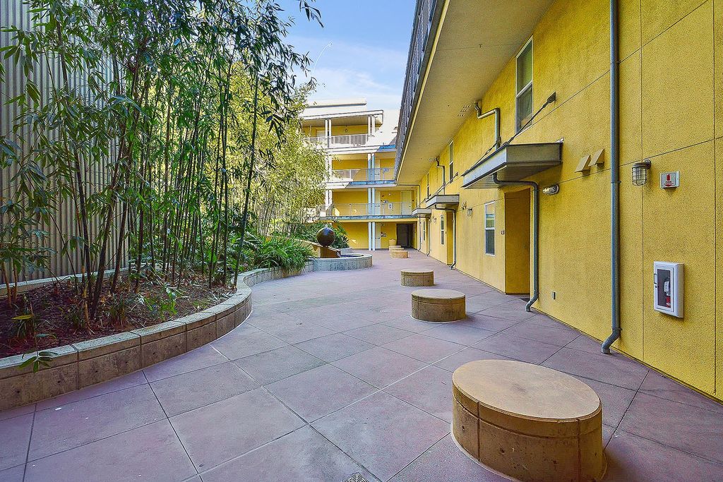 3090 Glascock Street #315