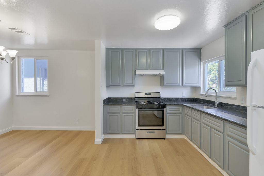 2031 Pacific Ave #E 