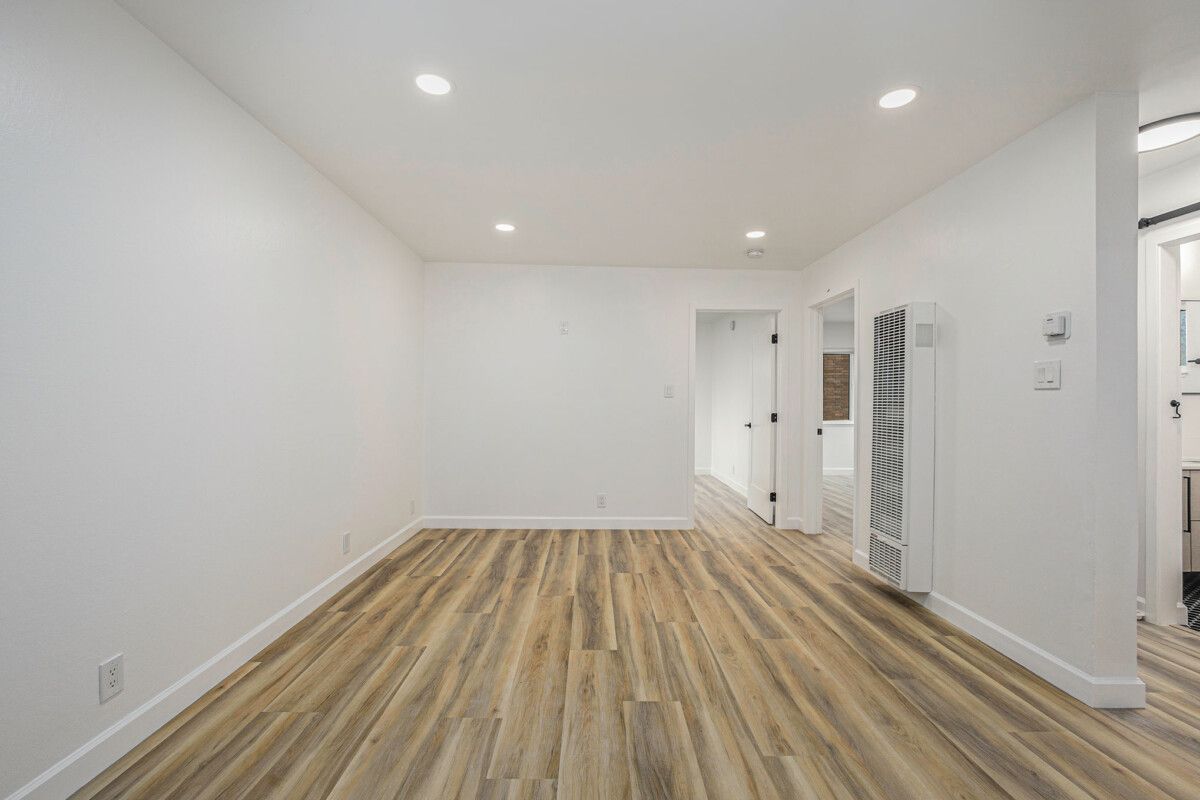 137 Montecito Ave #304