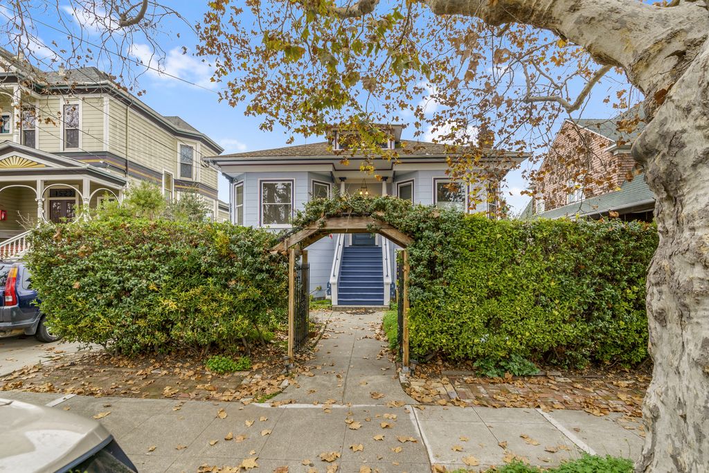 1529 Verdi Street #C