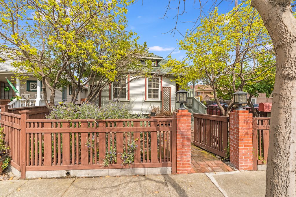 1519 Pacific Ave 