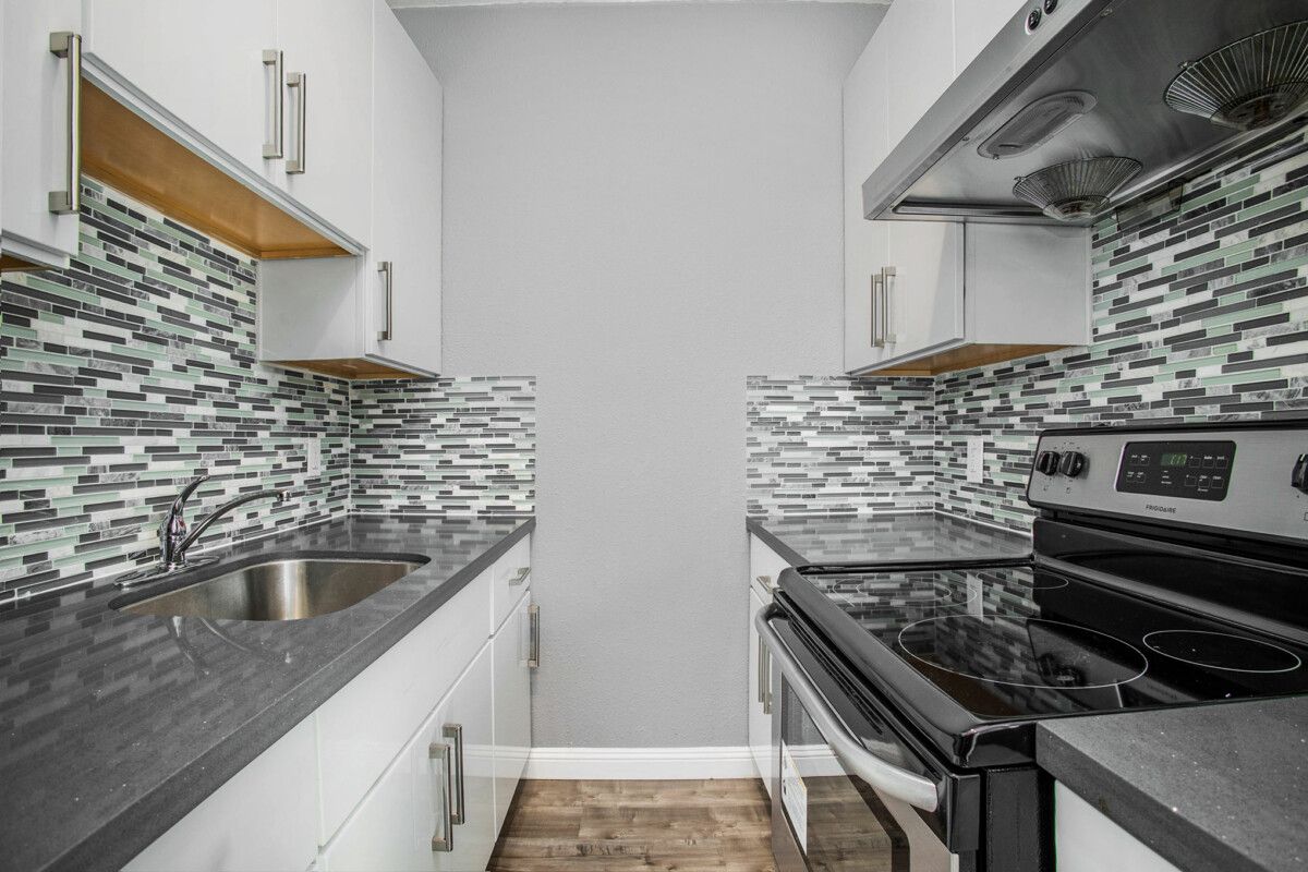 1829 6th Ave #303