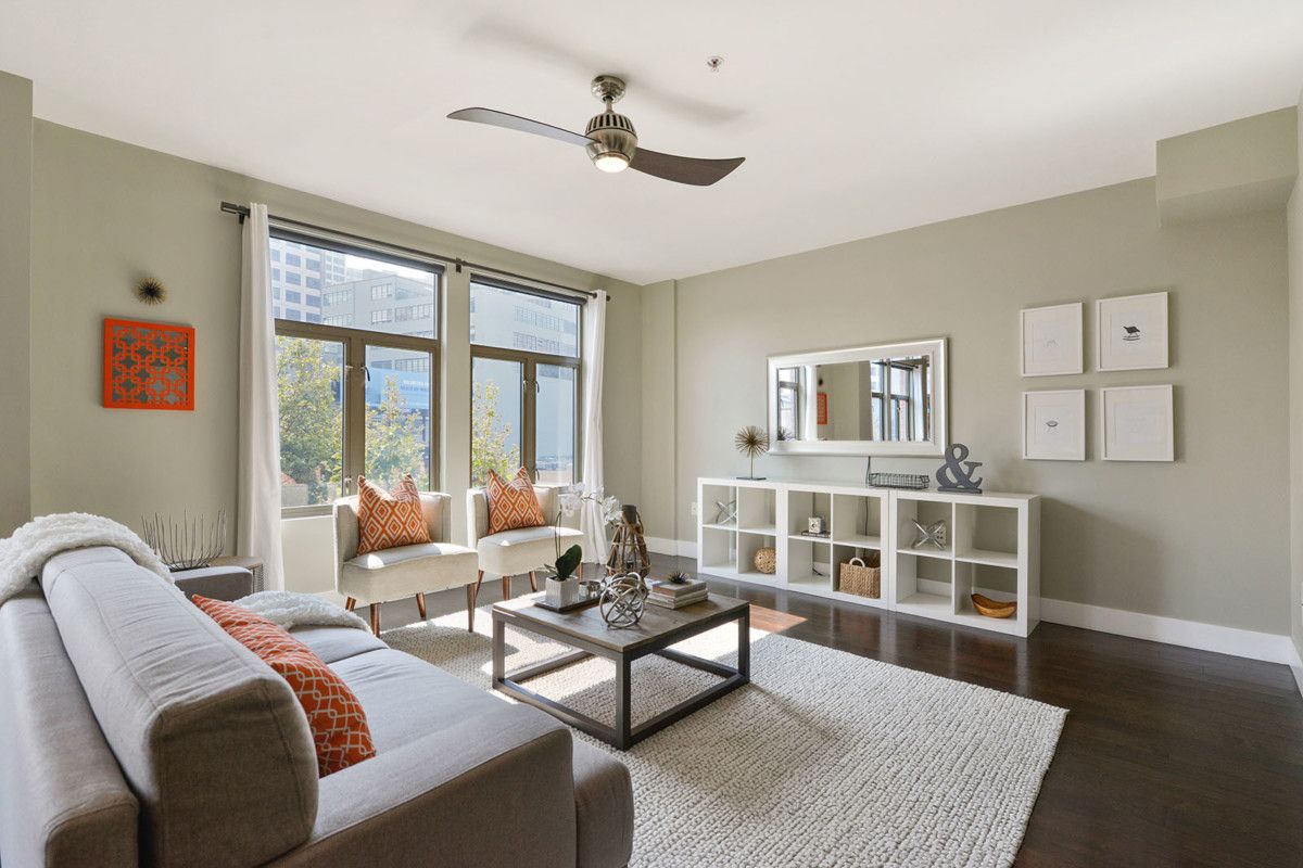 438 W Grand Avenue #419