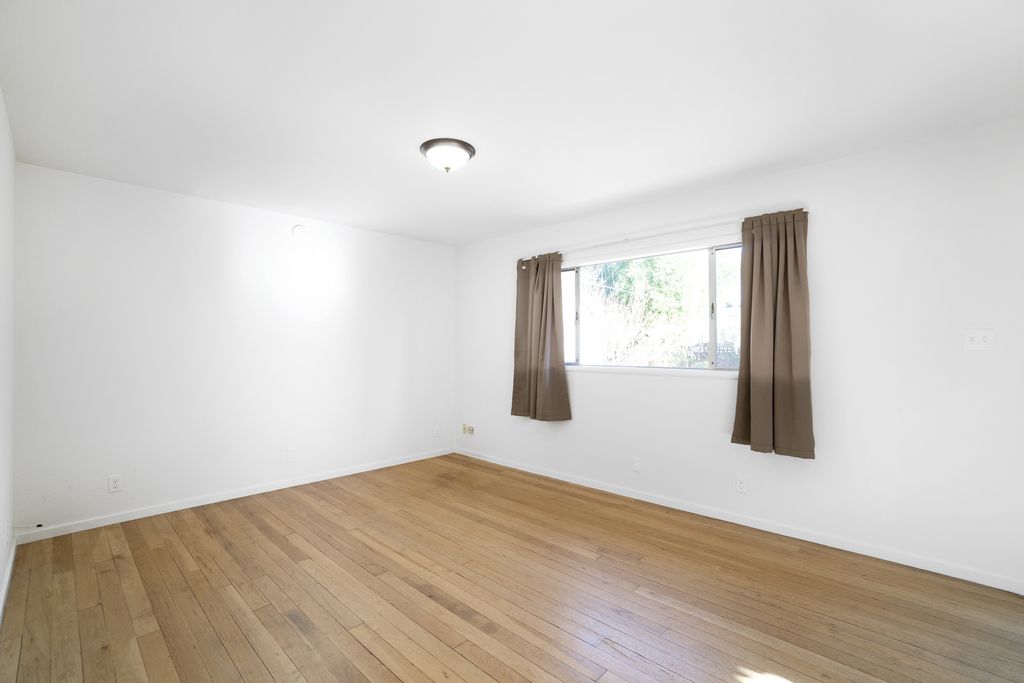 1340 Versailles Ave #B