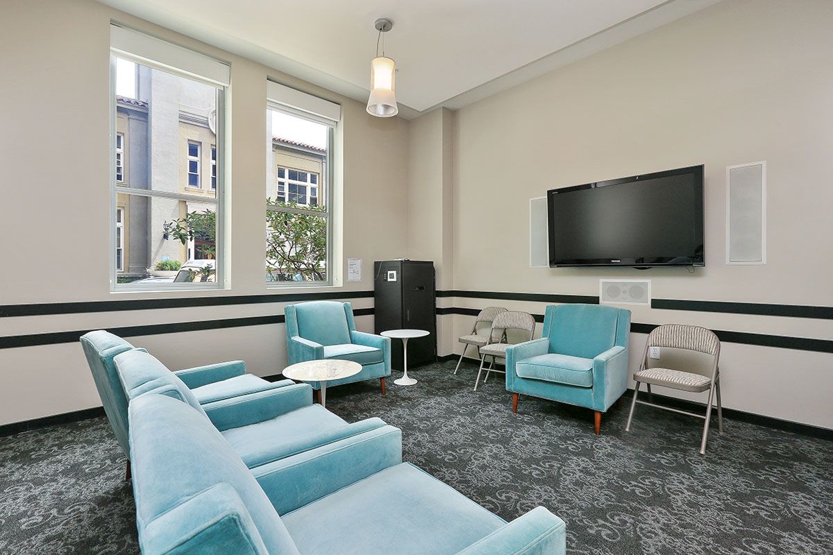 1001 46th Street #206