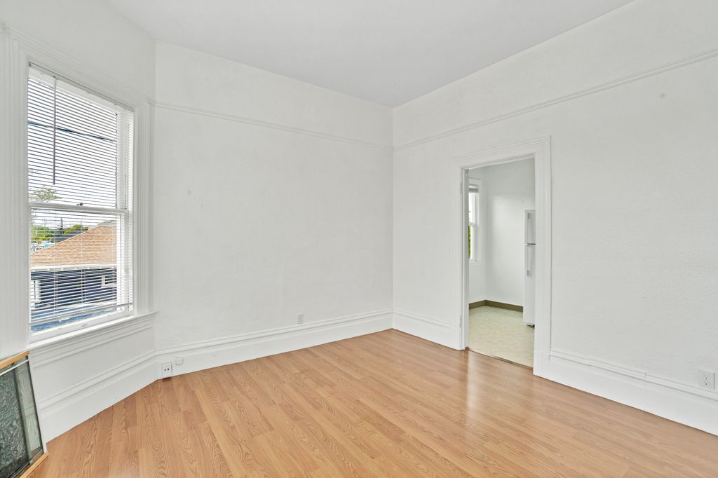 735 Lincoln Ave #B 