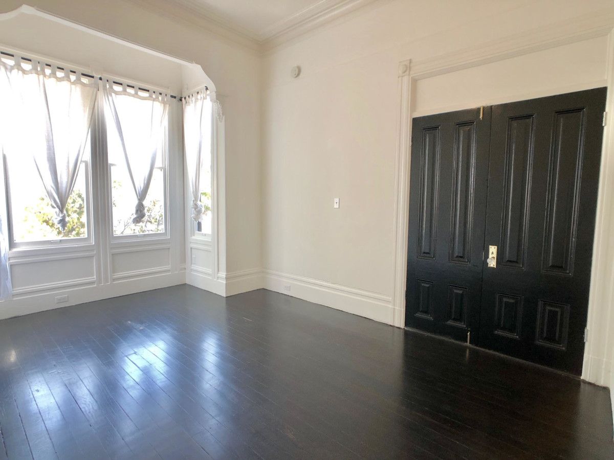 2108 San Antonio #4
