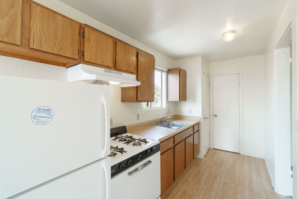 2316 Buena Vista Ave #4
