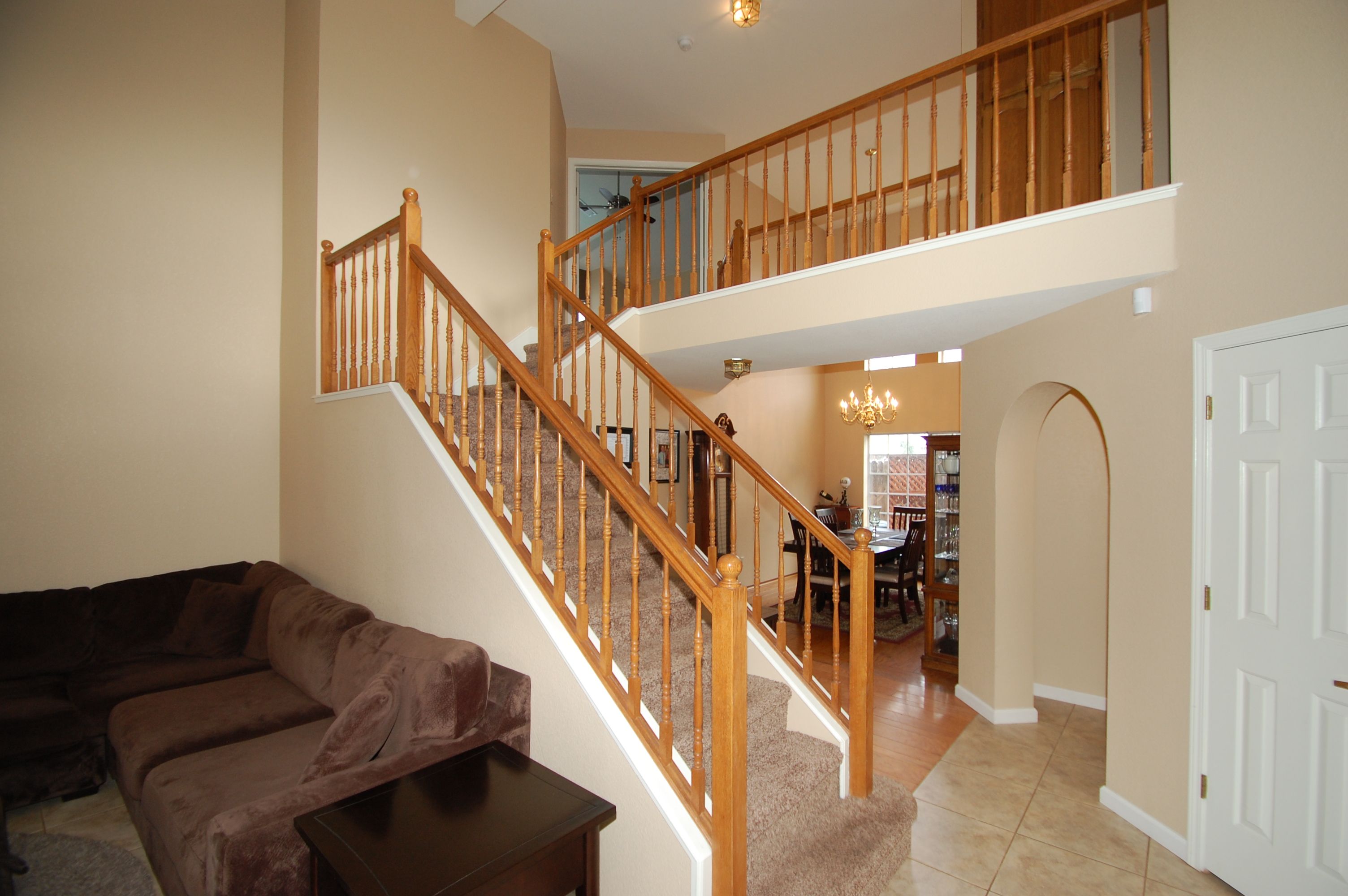 1381 Divine Lane