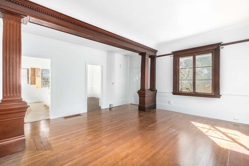 1631 Santa Clara Ave 