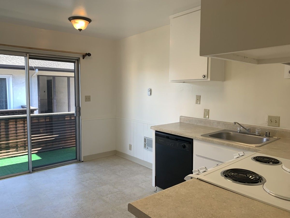 1226 Broadway #C