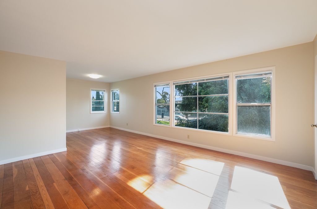 511 1/2 Haight Ave #D