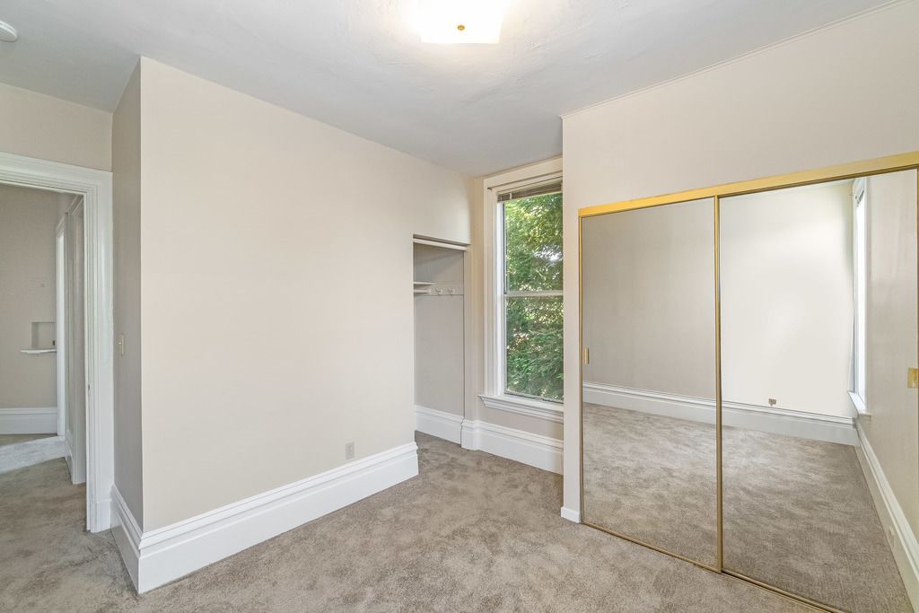 2001 Alameda Ave #5