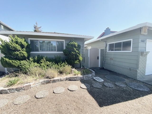 632 Sandalwood Isle