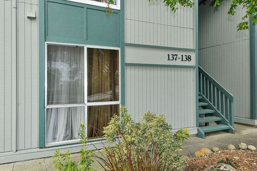 1036 Oak Grove Road #137