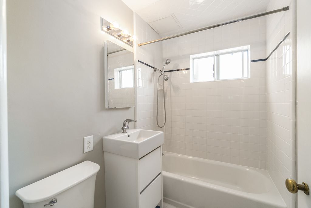 1159 Broadway  #A
