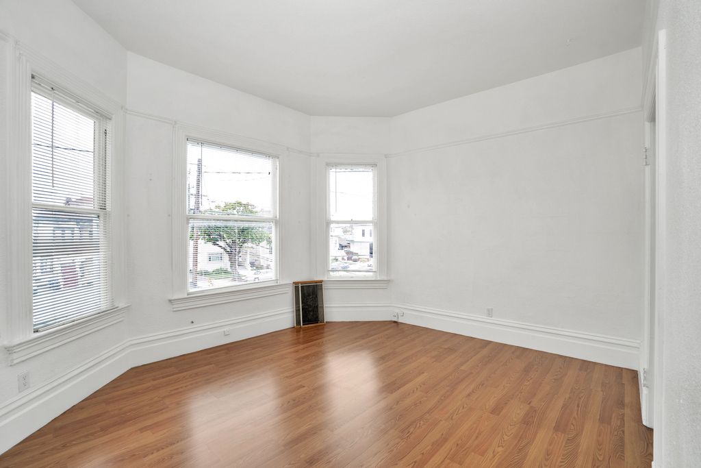 735 Lincoln Ave #B 