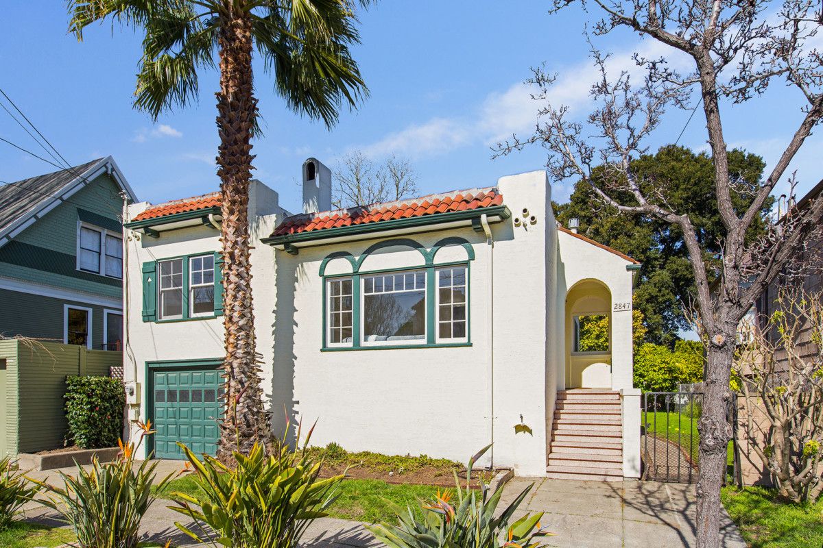 2847 Jackson Street