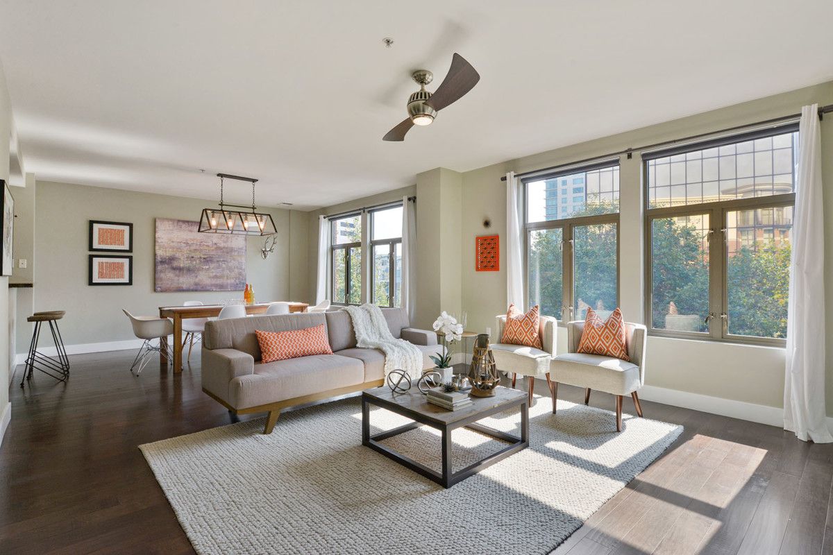 438 W Grand Avenue #419