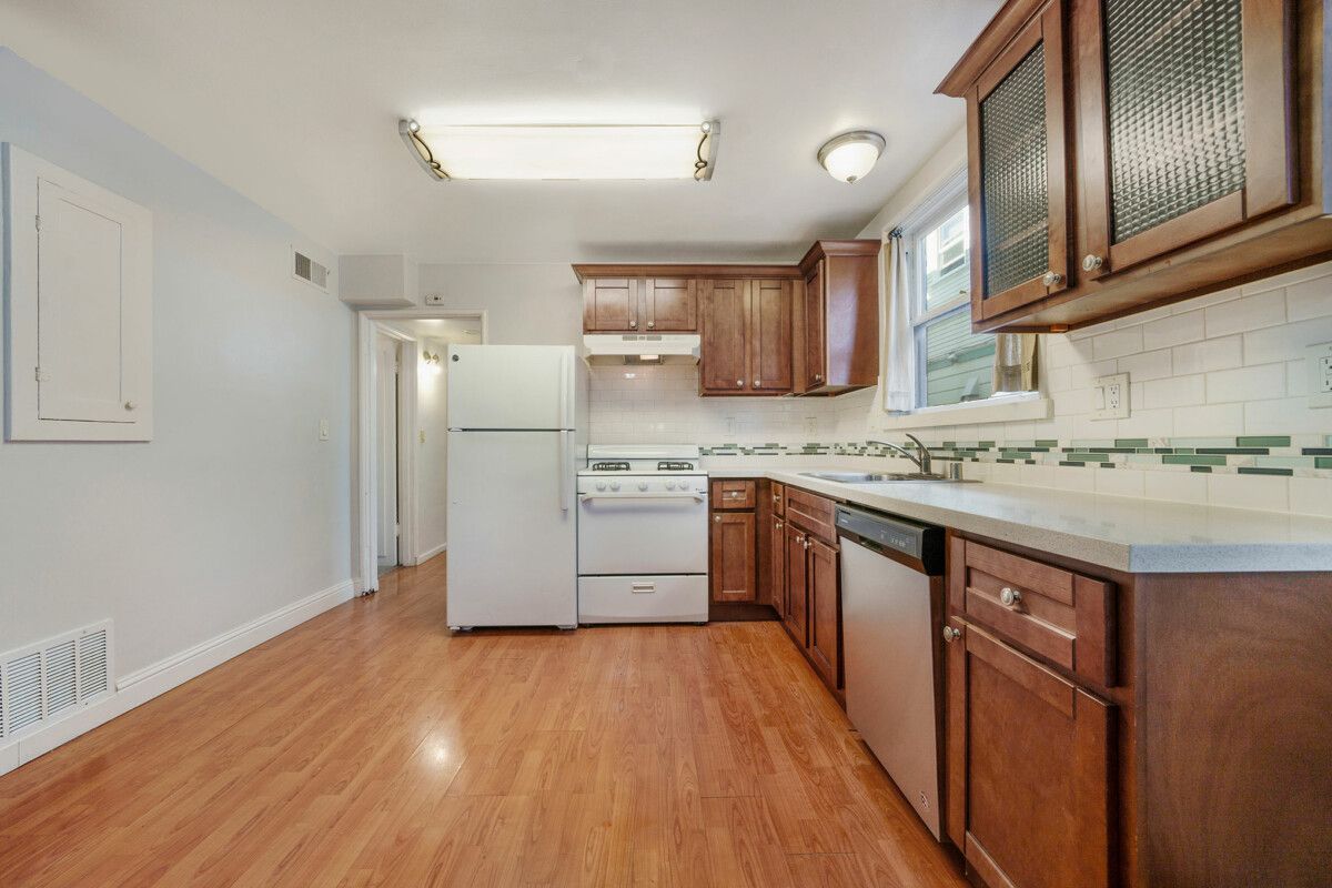 2154 Buena Vista Ave #A