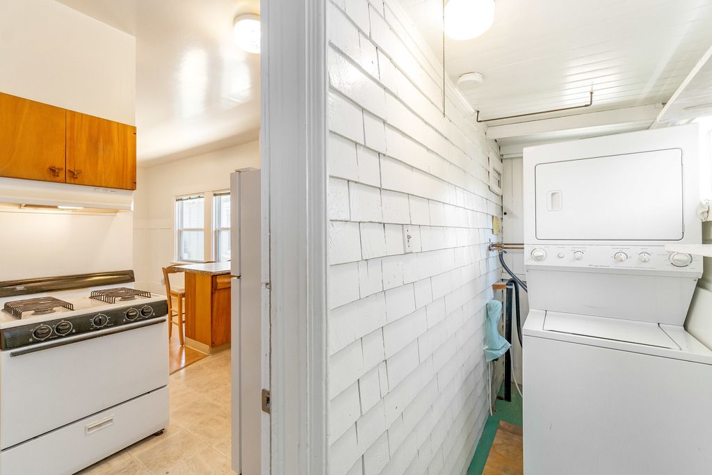 1428 Walnut Street