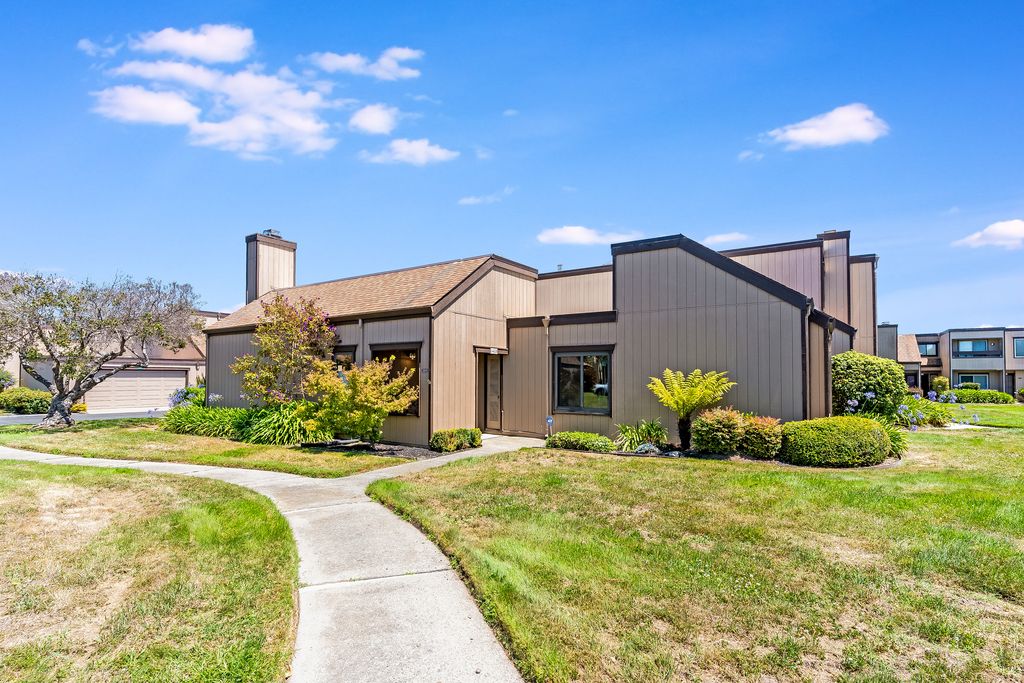 3418 Solomon Lane 
