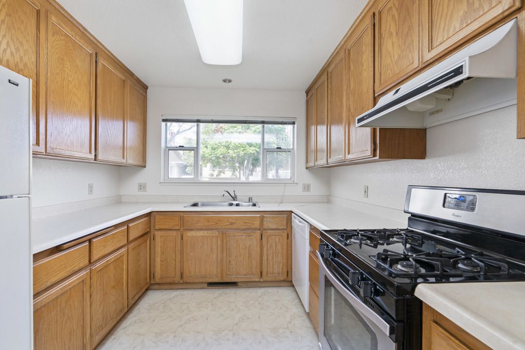 1412A 9th Street 