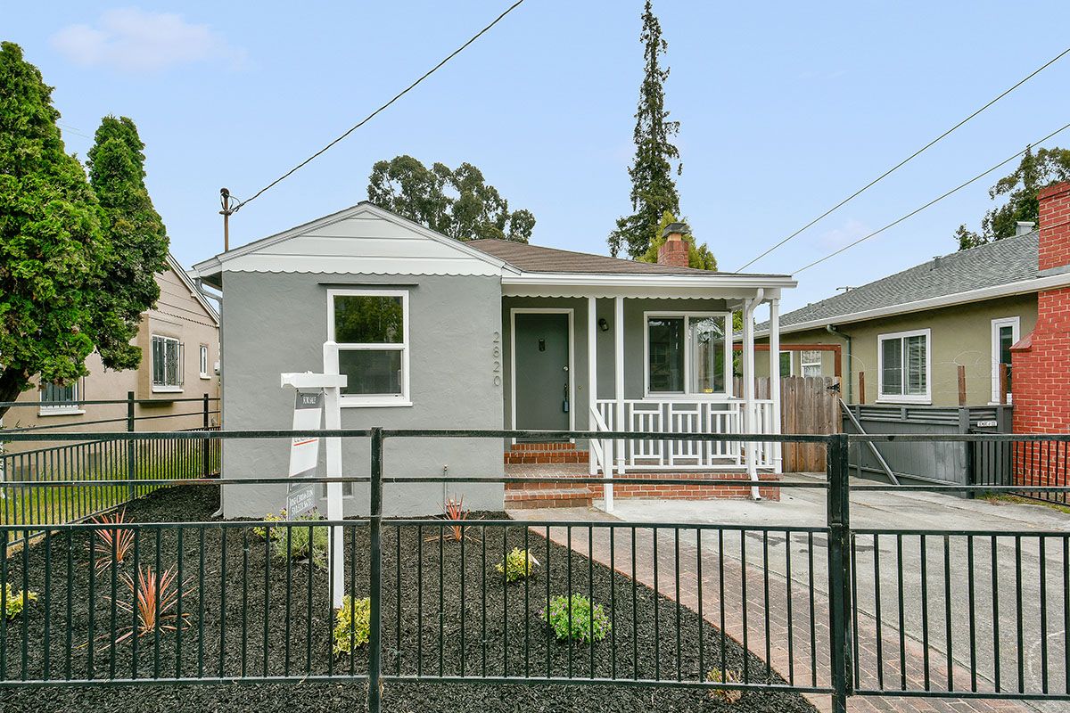 2820 High Street