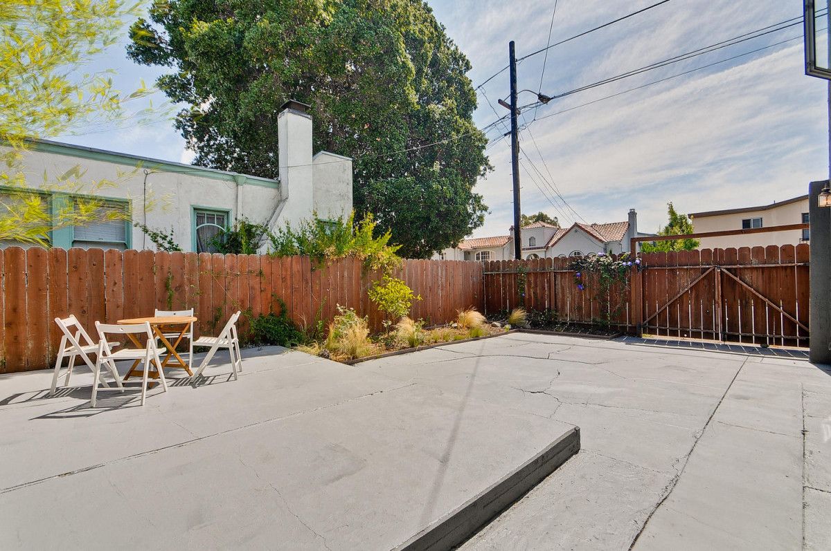 1022 Mound Street