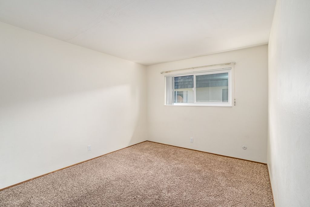 1175 Broadway #D