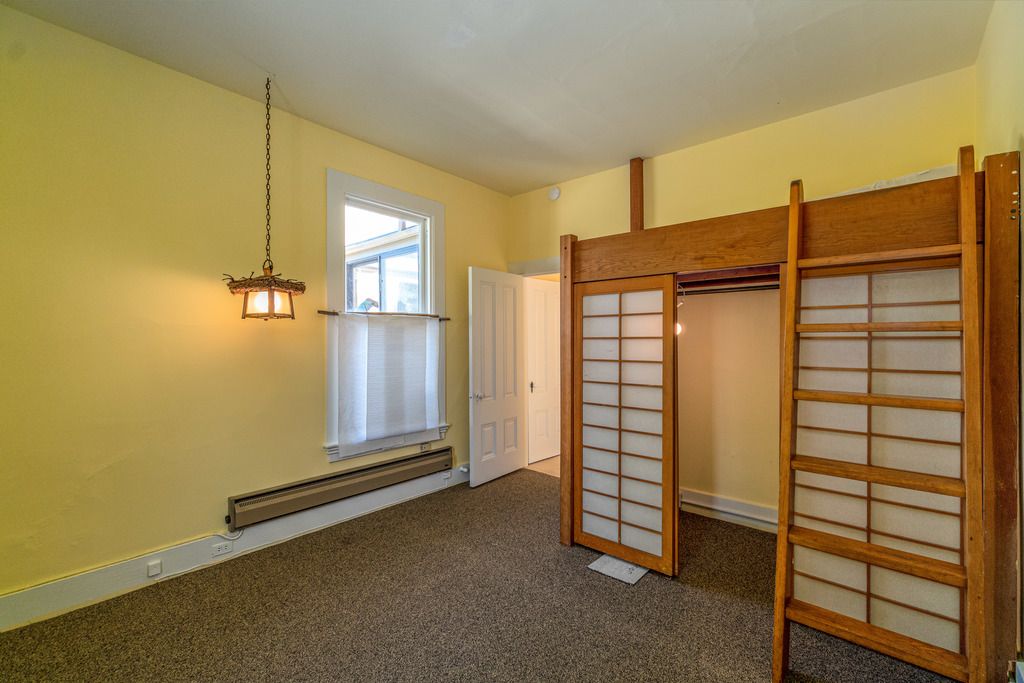 1402 Santa Clara Ave