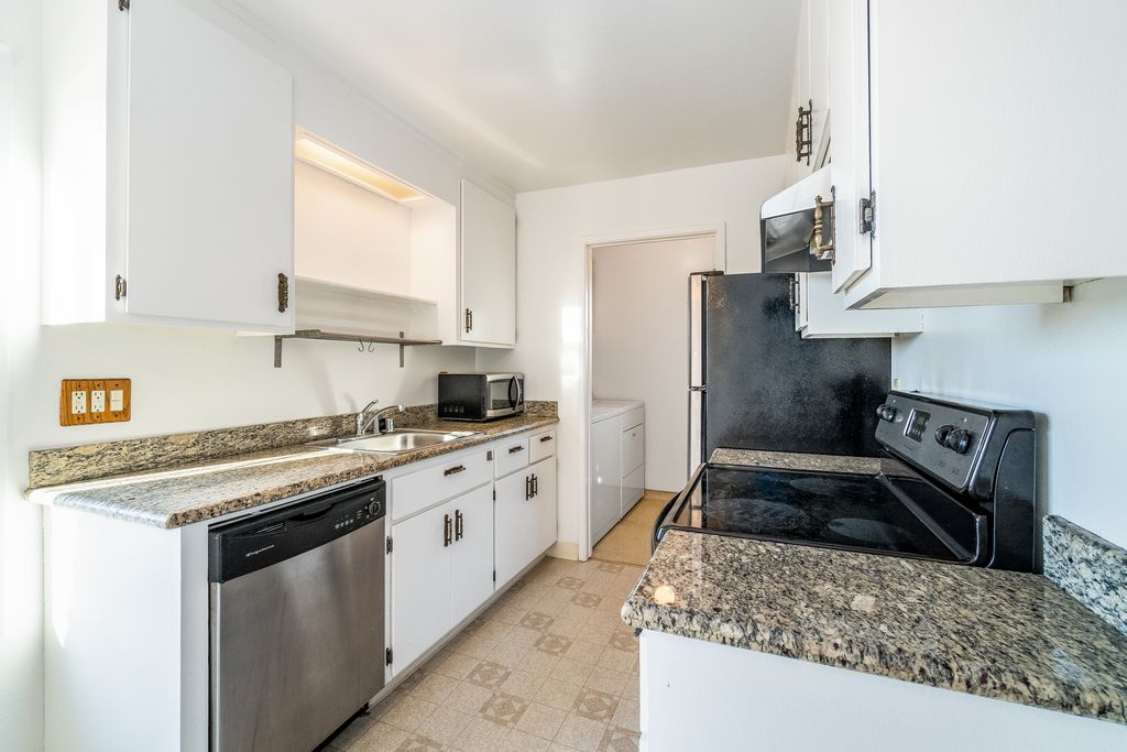 2007 Clinton Ave Unit A