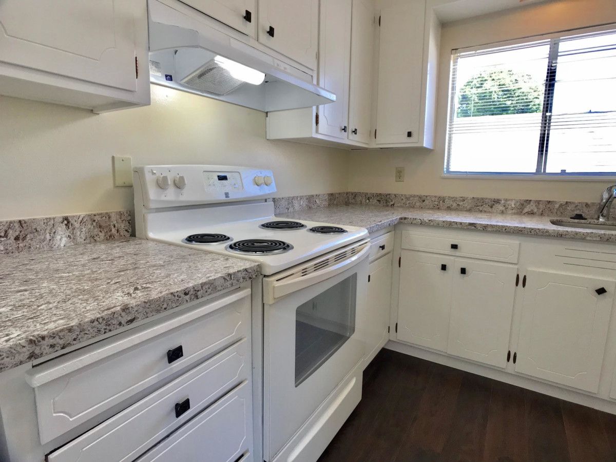 2140 San Antonio C