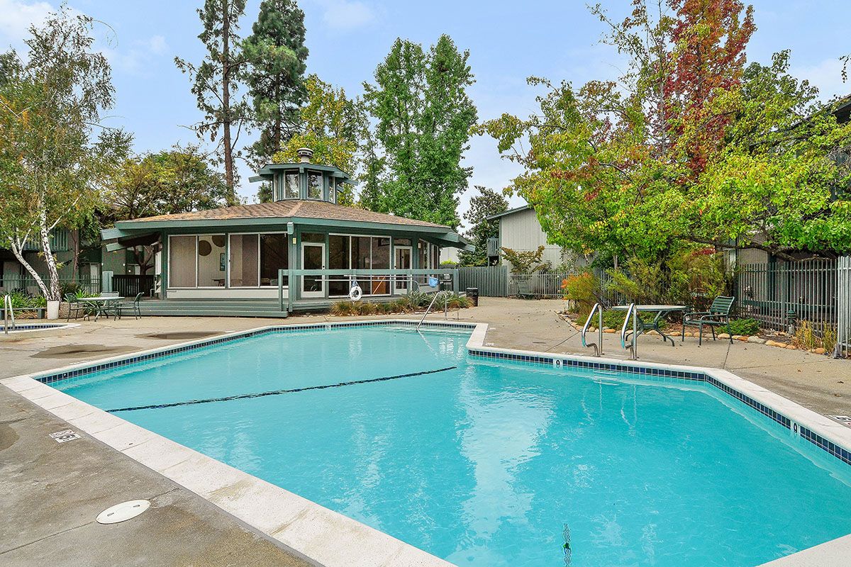 1036 Oak Grove Road #137