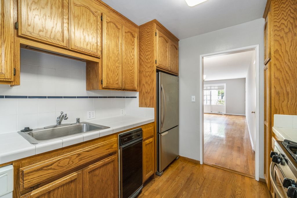 1159 Broadway  #A