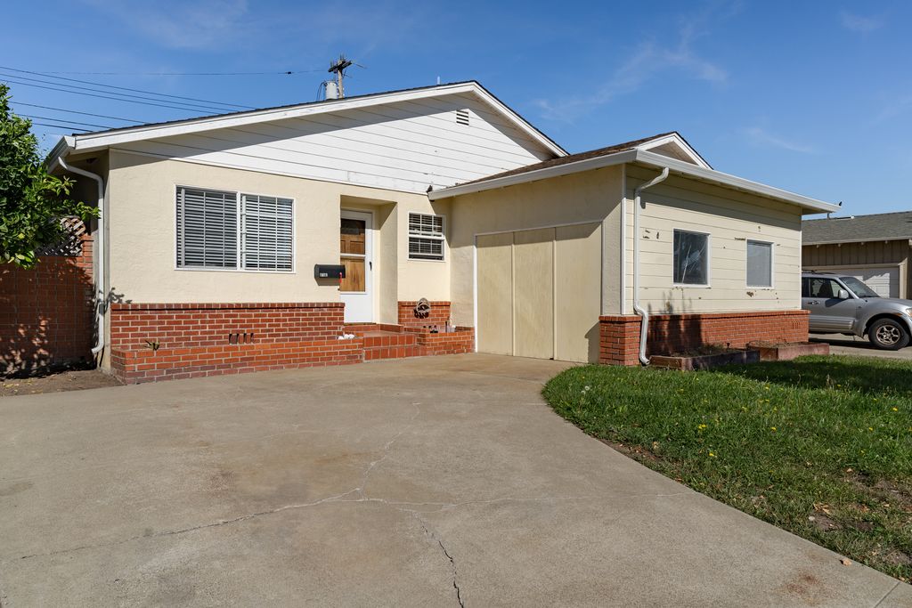 1019 Begonia Drive 