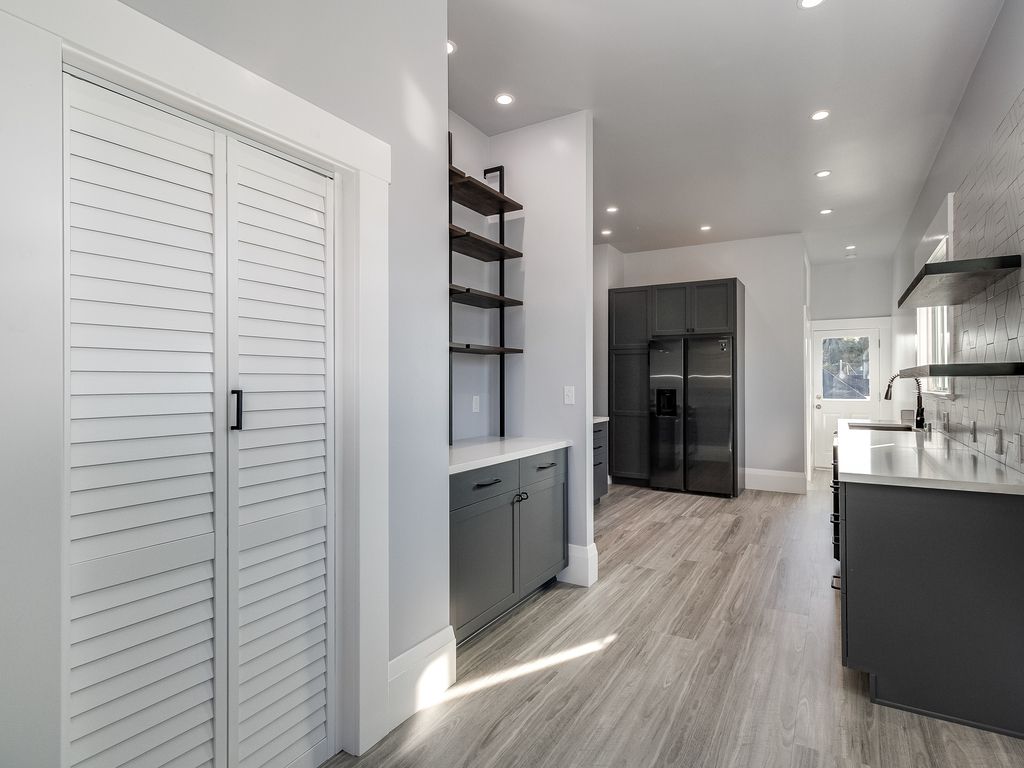 1524 Morton Street #2