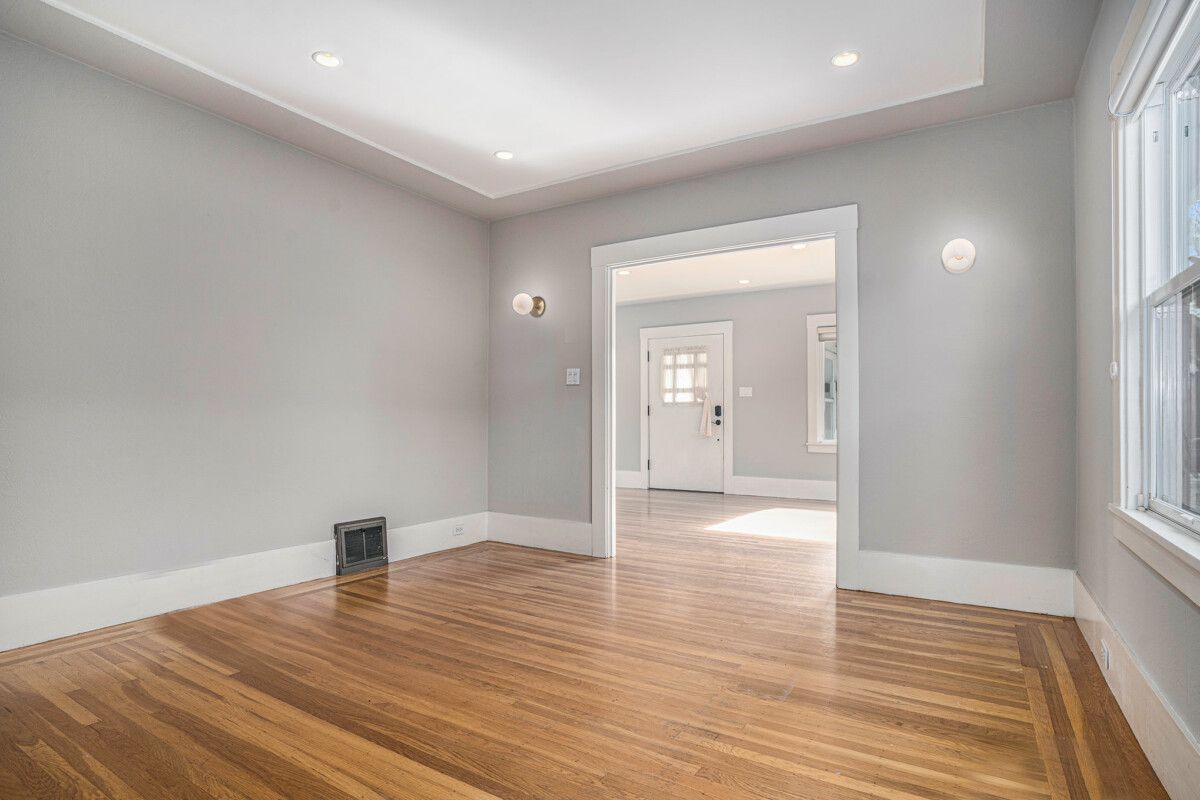 1107 Central Ave 