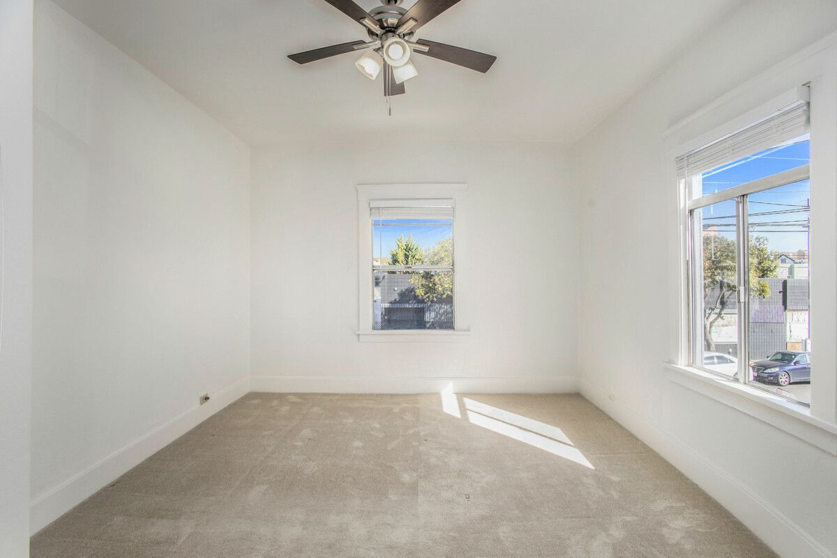 2316 San Antonio Ave - Upper
