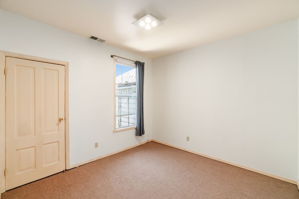 1217 Santa Clara #B