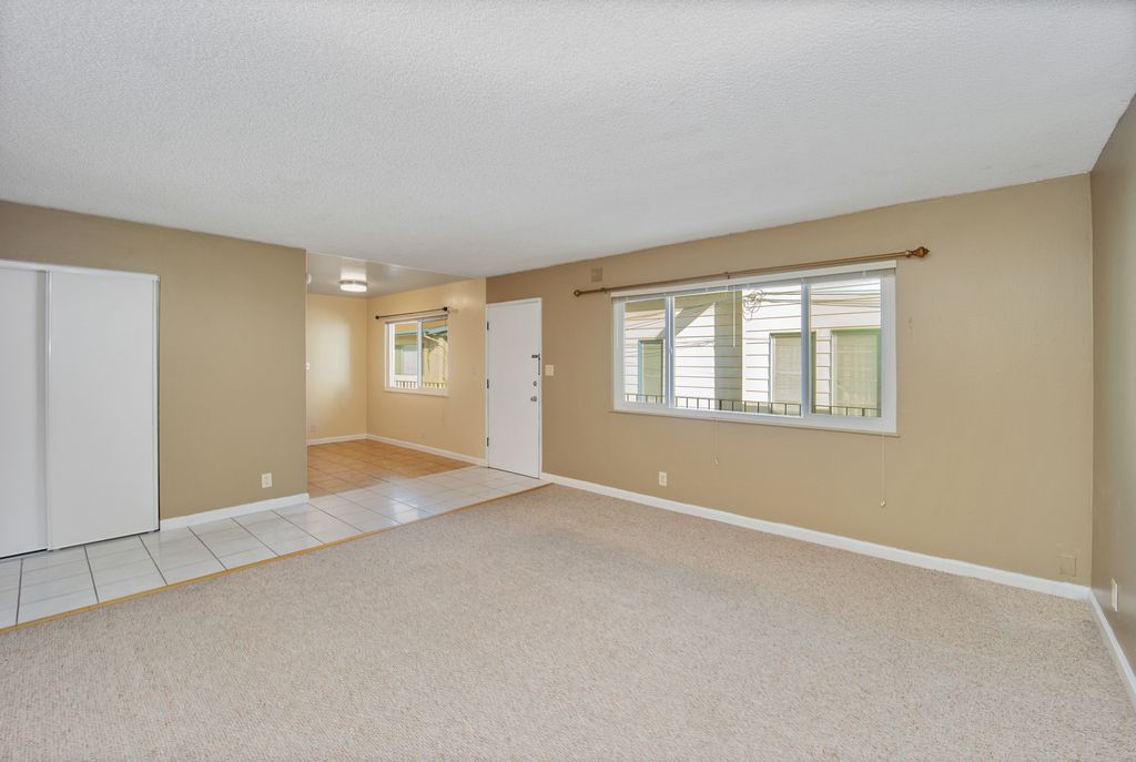 2111 Alameda Ave #D 