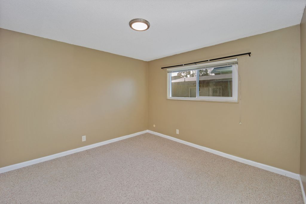 2111 Alameda Ave #D 