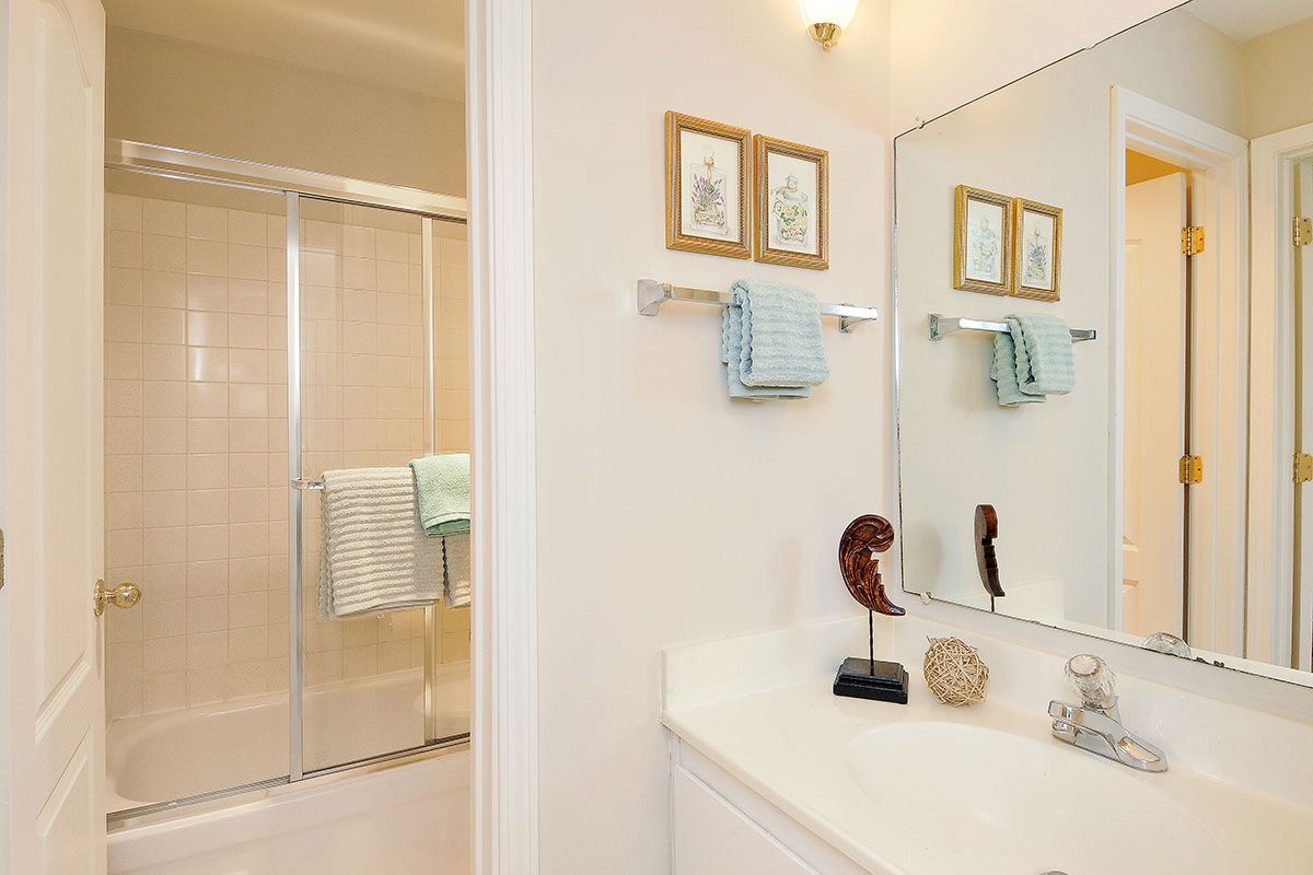 1036 Oak Grove Road #137